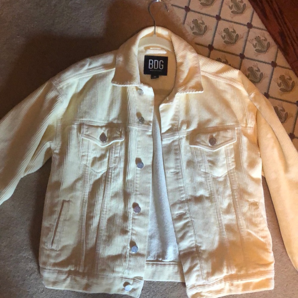 Corduroy yellow jacket